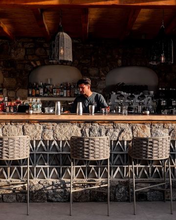 Hotel Bar