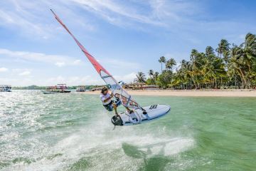 Surf Action vor der Station