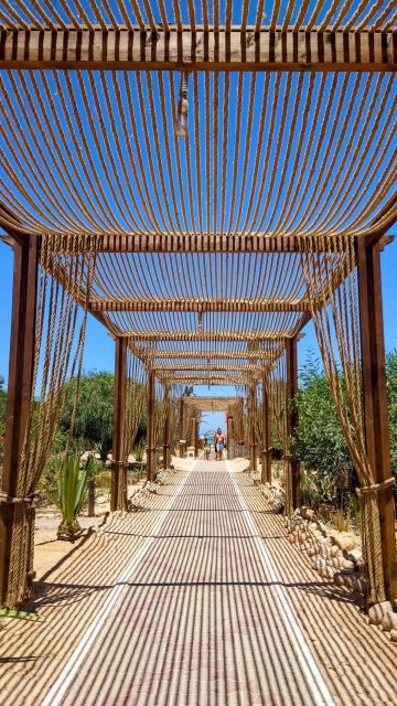 Bequem im Schatten zum Strand
