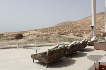 Freier Blick von der schönen Terrasse