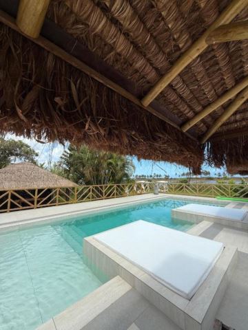 Hotel Pool