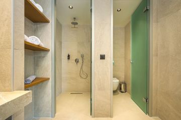Adults Only Juniorsuite Badezimmer